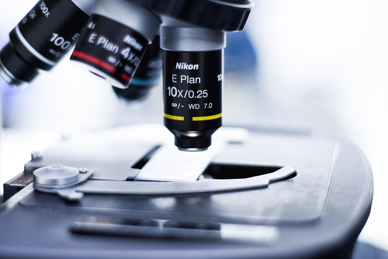 各种国外VX号：短信营销如何满足不同消费群体的需求