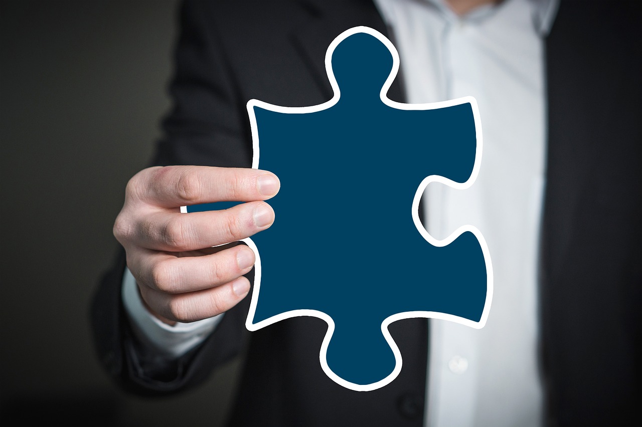 vx号买卖：实名认证对网络招聘的推进与规范